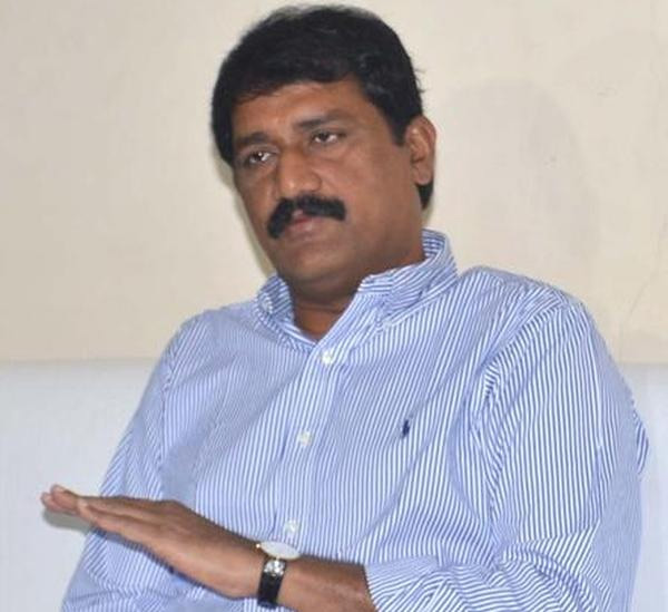 ap minister ganta srinivas rao,chandra babu naidu target ganta,vijag film industry  కొడుకును హీరో చేసే పనిలో గంటా.?